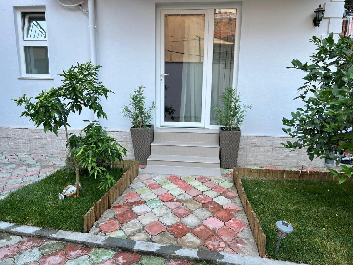 Florent'S Superb Studio, Free Parking & Garden!! Tirana Exterior foto